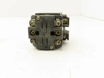 PTY2211 Red Push/Pull Button Contactor 30mm