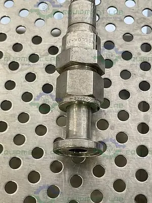 USED 208" STAINLESS STEEL BRAIDED HOSE W/ 1/2" SANITARY FITTINGS