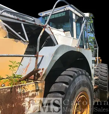 USED 2003 LIEBHERR L 564 LOADER