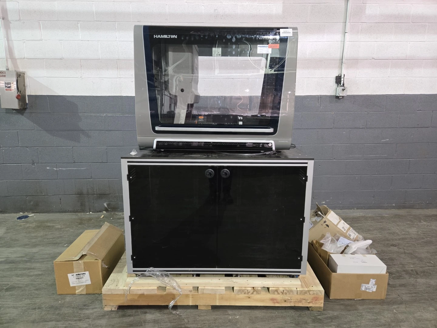 Used _UNKNOWN_ _UNKNOWN_ Liquid Handling Workstations Ohio US | Federal Equipment Company #1402864