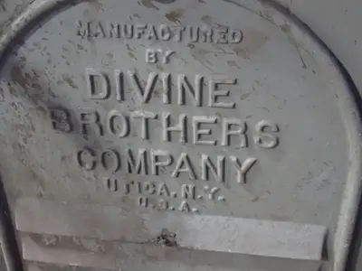 Divine Brothers Company Double-ended Buffer