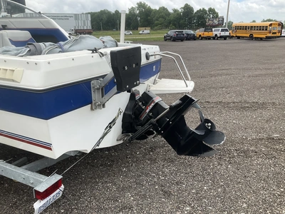 USED 1993 BAYLINER CLASSIC