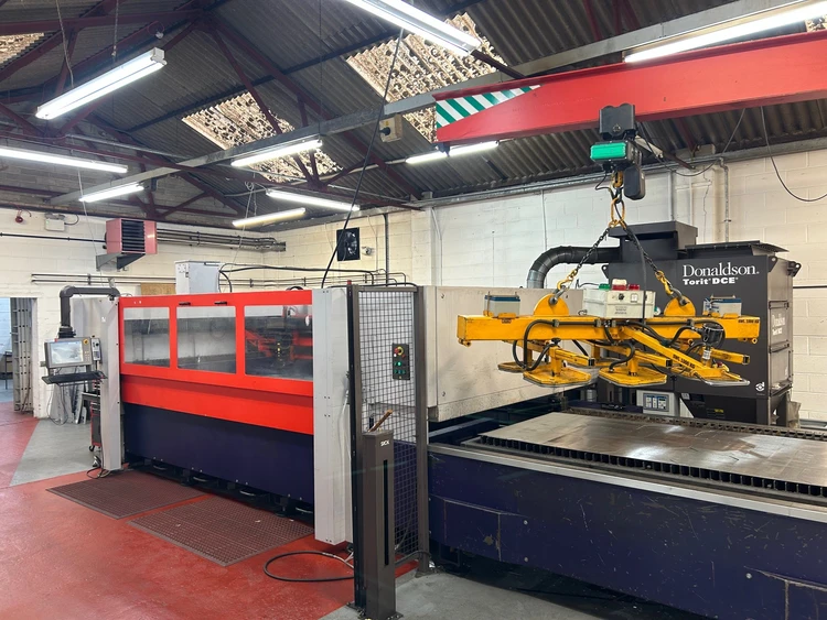 Used 2008 BYSTRONIC BYSTAR 3015 Laser Cutters GB | Zebra Worldwide Machinery #1142327