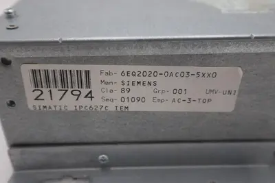 SIEMENS  SIMATIC IPC627CIEM  6EQ2020-0AC03-5XX0  SIMATIC BOX PC STK SGF116