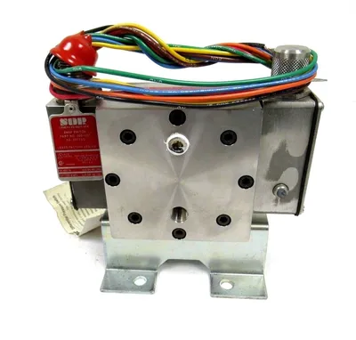 NEW SOR 103AD-EG212-N4-C1A DIFFERENTIAL PRESSURE SWITCH 103ADEG212N4C1A 500-137