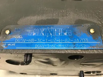 USED TOKIMEC DG5V-H8-3C-T-U7-H-82-JA703