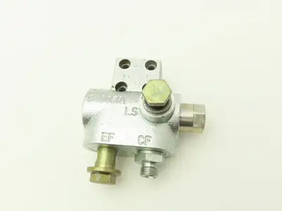 Linde 0009443041 Electric Forklift Flow Control Valve Removed From E20C