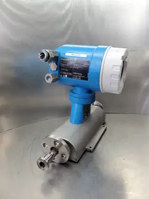 Endress+Hauser Promass 80/A 80A02-ASVWAANAB5AD Coriolis Flowmeter. 6F