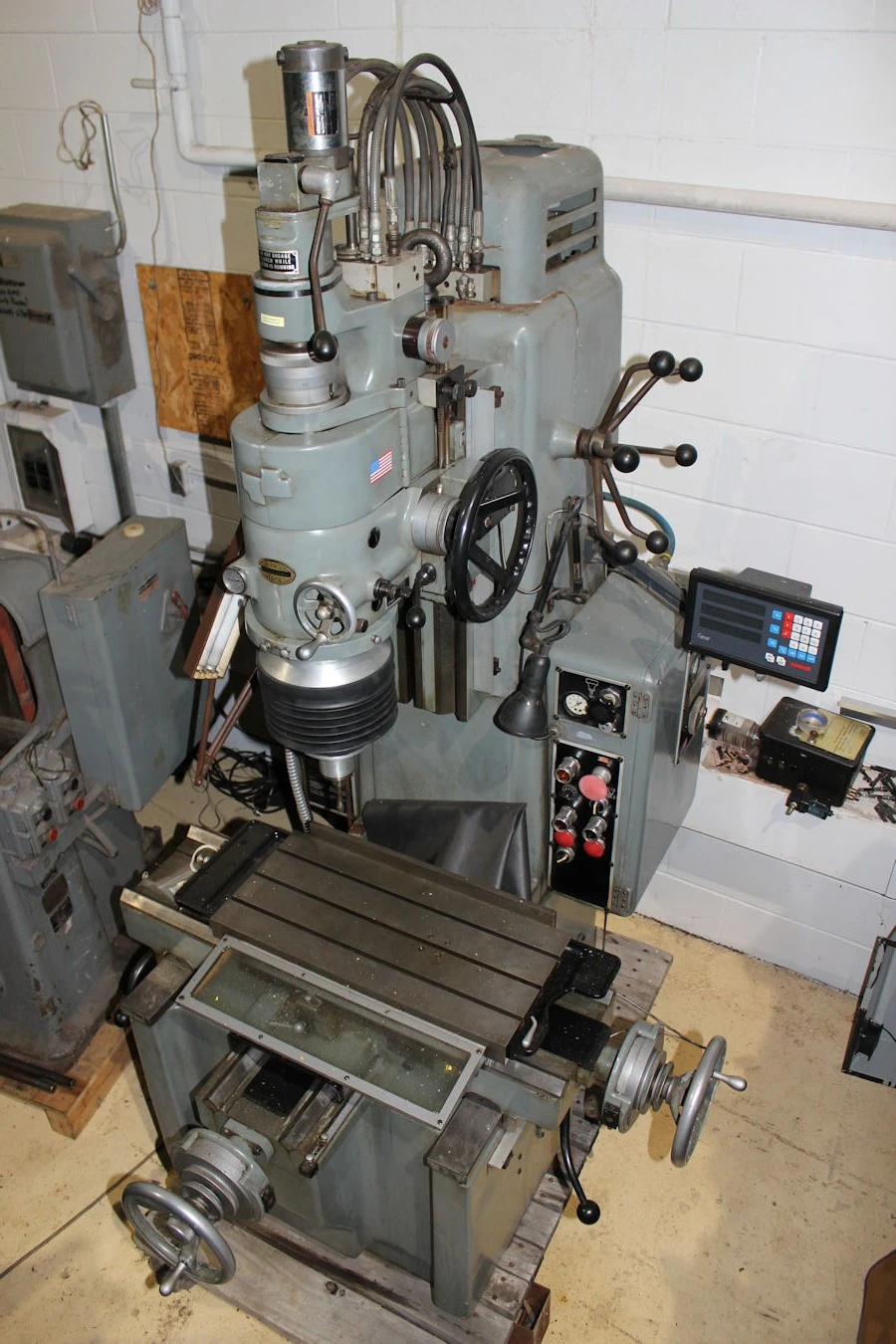 USED MOORE G-18