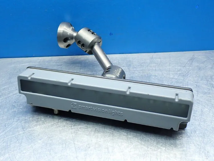 Used SMART VISION LIGHTS LC300625 Lighting | HGR 24 #737208