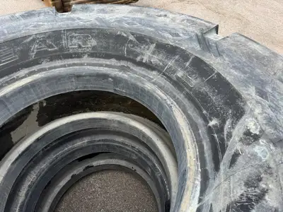 NEW GOODYEAR 52/80R57