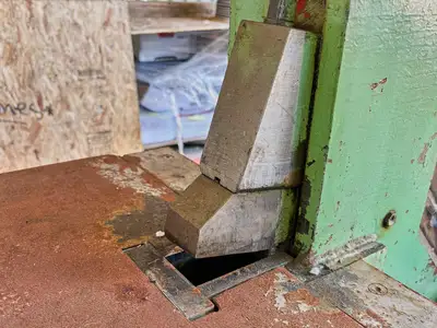 Used PEDDINGHAUS 210A/16 Ironworkers British Columbia CA | Lenmark #1424104