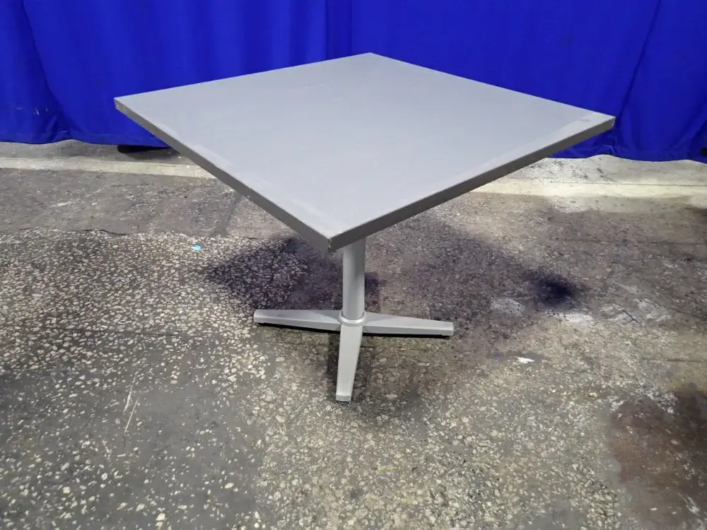 Used _UNKNOWN_ _UNKNOWN_ Preparation Tables Ohio US | HGR 24 #740592