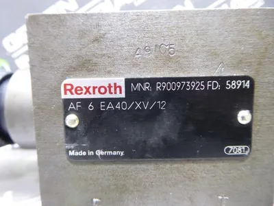 Rexroth R900973925 Hydraulic Valve Used