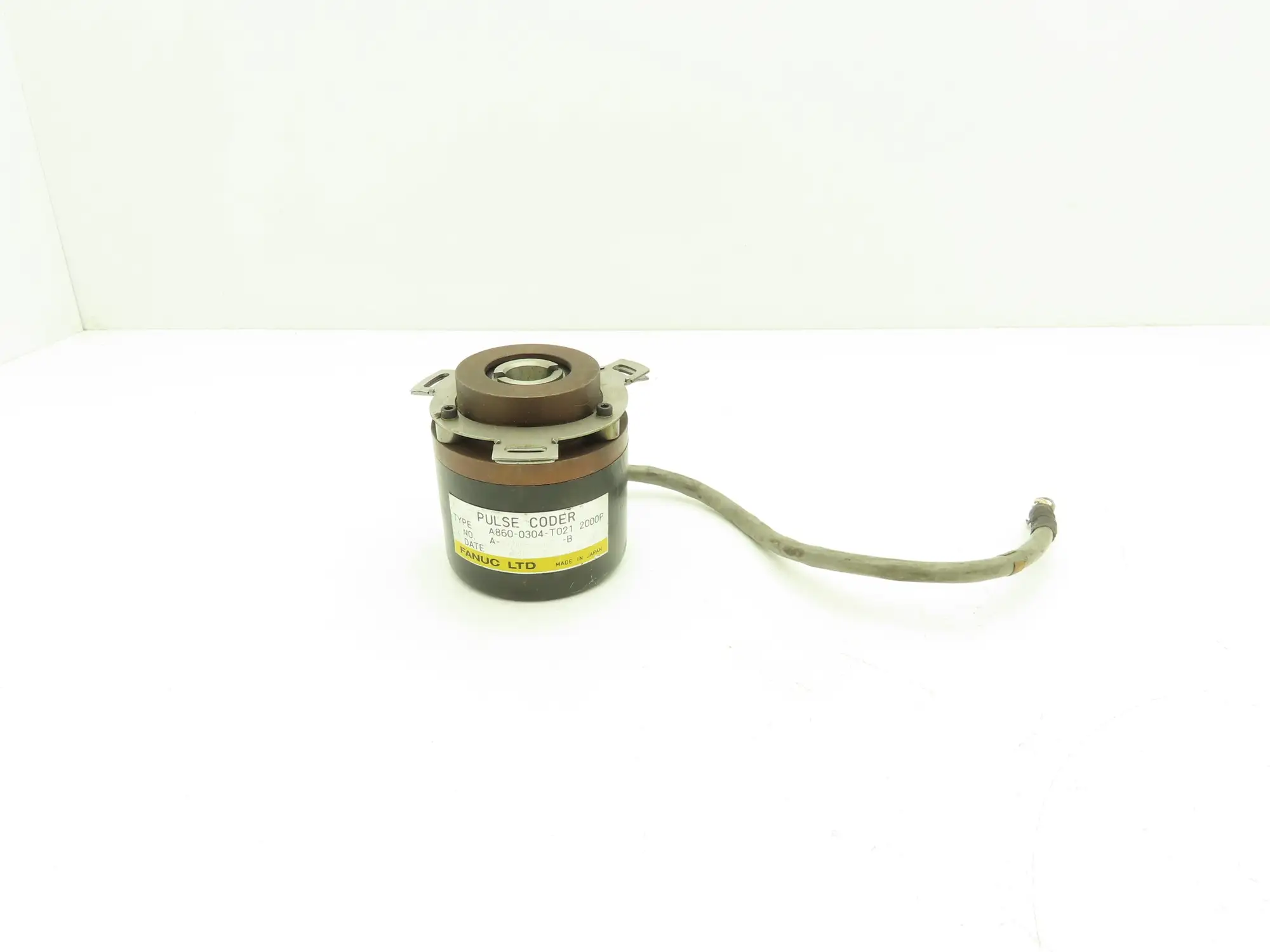 Fanuc A860-0304-T021 Pulse Coder Rotary Encoder 2000P Hollow Shaft