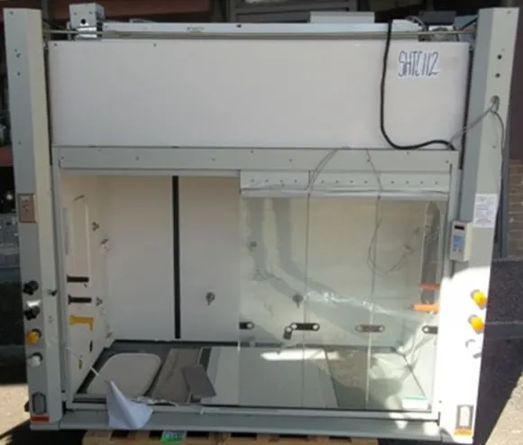 Used Thermo Fisher Scientific _UNKNOWN_ Fume Hoods Texas US | Bamko Surplus Process Equipment #1179138