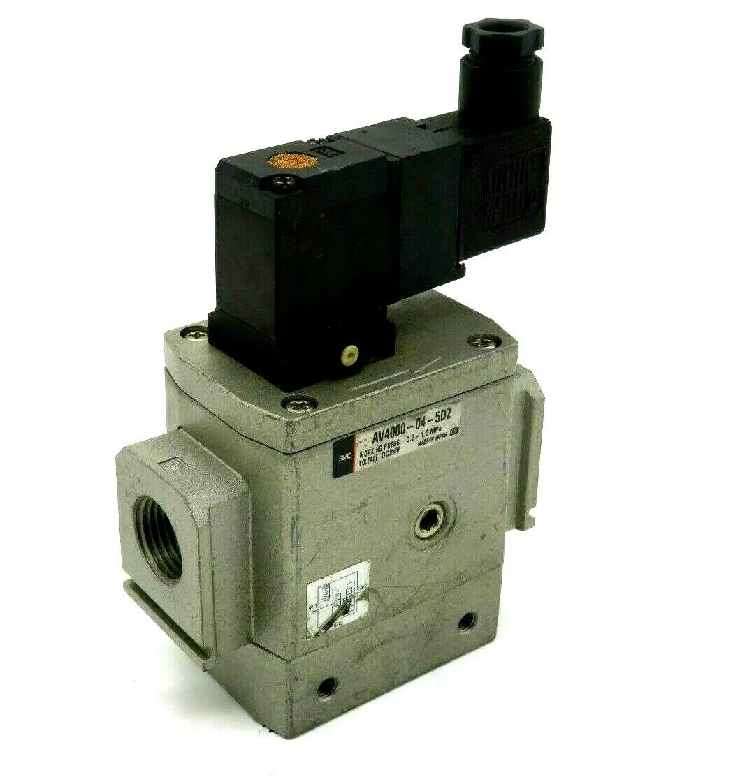 USED SMC AV4000-04-5DZ VALVE AV4000045DZ