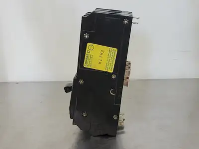 USED SQUARE D Q1390