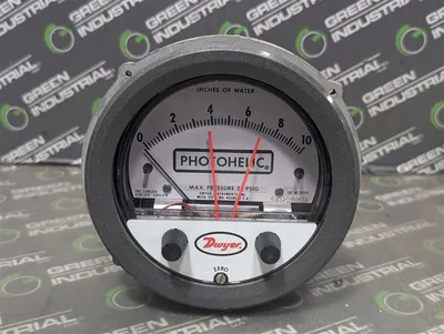 Dwyer 3100C Photohelic Pressure Gauge Assembly 0-10 Inches of Water New NIB