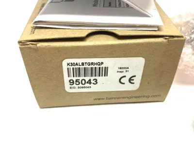 K30ALBTGRHQP, 95043 | Banner K30ALBTGRHQP 2-Color Touch Sensor Green/Red; Latching Output 95043 - New – Open box