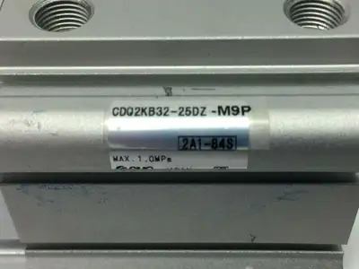 Used SMC Compact Cylinder Pneumatic Cylinders Michigan US | Maverick Industrial Sales #1462727