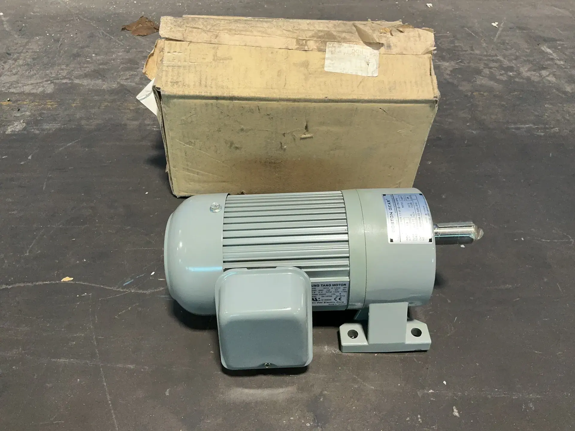 Used BOSTON GEAR BGSHM22120L01C Gearmotors Ohio US | HGR 24 #1358970