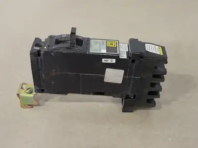 USED SQUARE D FH16015B