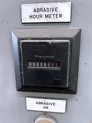 Used 2010 Wheelabrator 6 ft x 36 in Conveyor Blaster Finishing Machines Illinois US | Machine Tool Bids #1295426