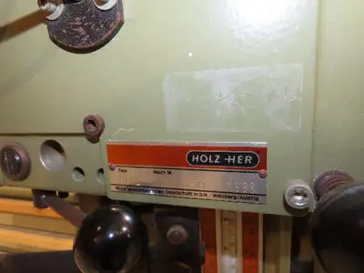 Used HOLZHER _UNKNOWN_ Woodworking Panel Saws Indiana US | Arrow Industrial #1368335