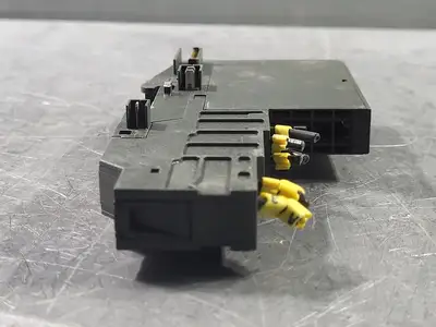 USED SIEMENS 6ES7 132-4HB01-0AB0