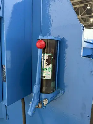 10’ X ¼” PACIFIC MODEL #250B10 HYDRAULIC SHEAR: STOCK #23403