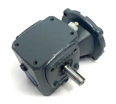 Used Boston Gear Worm Gear Right Angle Speed Reducer 0.44 HP 10:1 Ratio Speed Reducers Michigan US | Maverick Industrial Sales #1398455