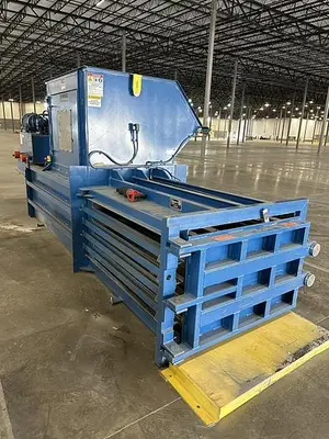 USED BALEMASTER 1772-AO WIDE MOUTH CLOSED DOOR BALER