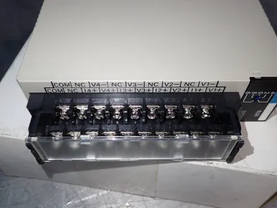NEW OMRON C200HAD001