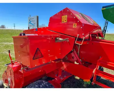 Used MASCHIO _UNKNOWN_ Square Balers Iowa US | Keast Enterprises #1360369