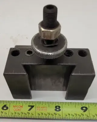 USED ALORIS TOOL POST HOLDER