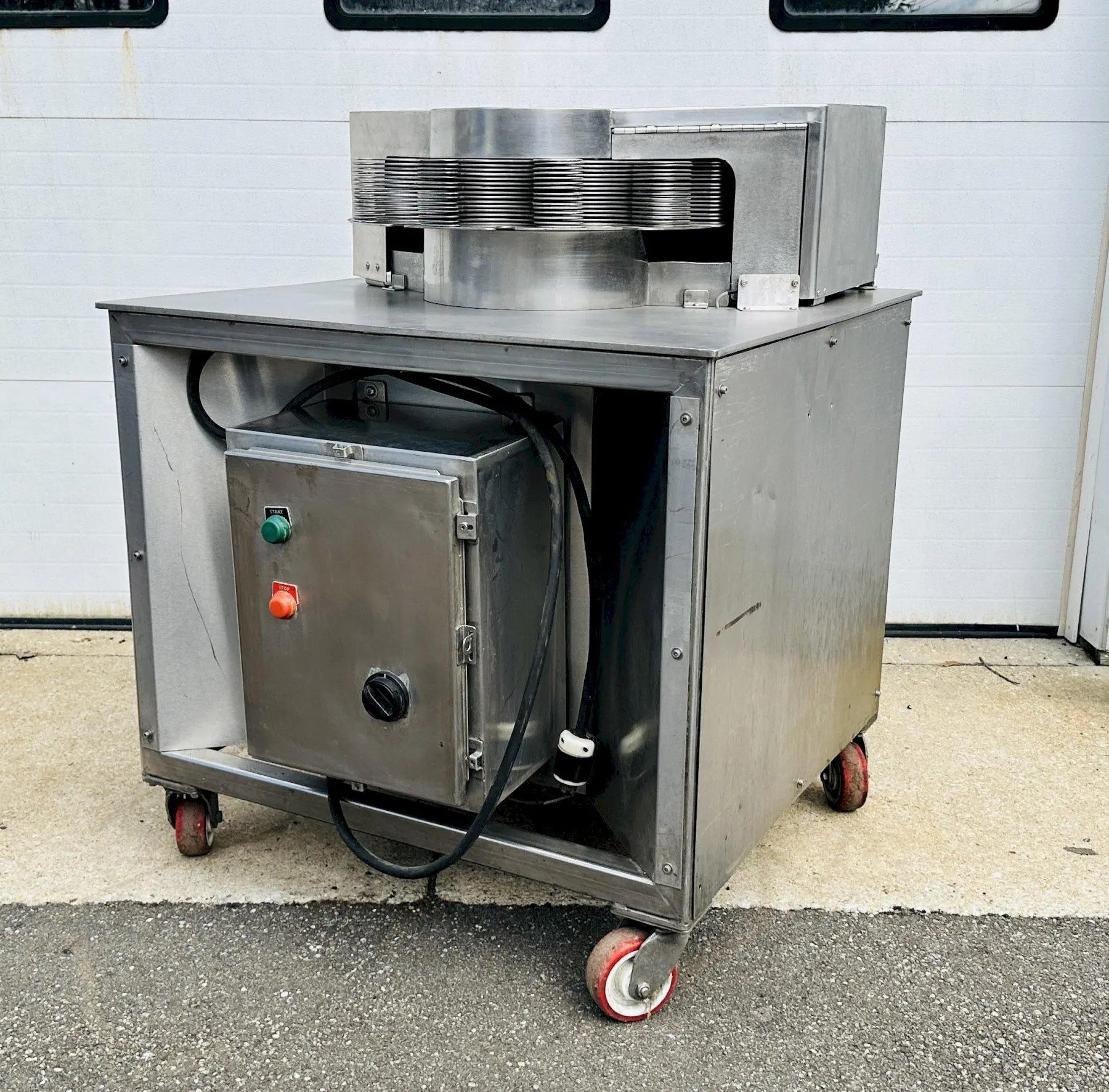 USED URSCHEL 10 STATION SEMI-AUTOMATIC ROTATING ONION SLICER