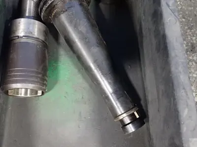 Precision Components Tool Holder