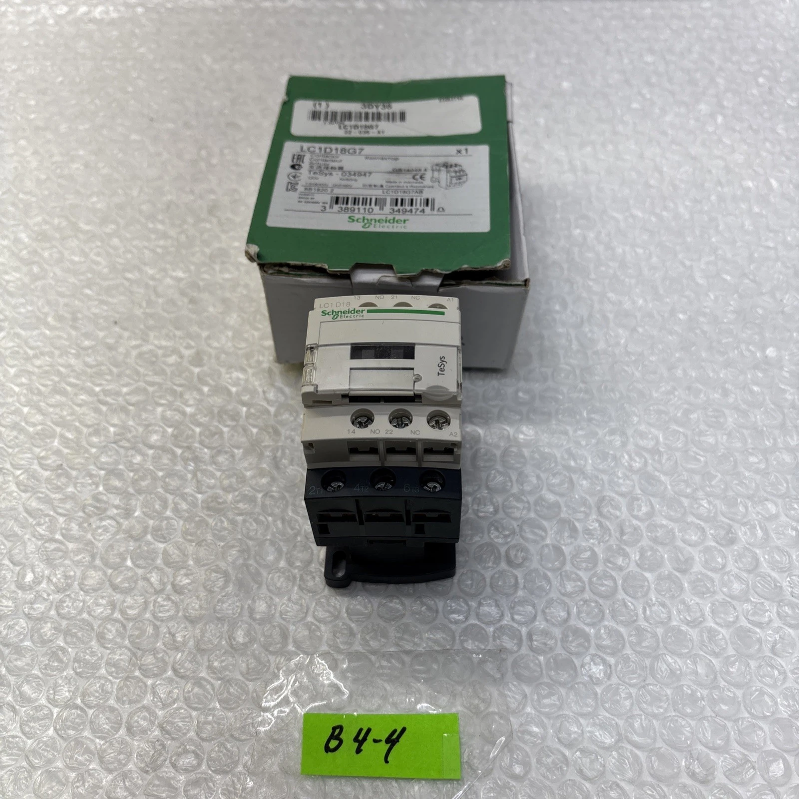 NEW Schneider LC1D18G7