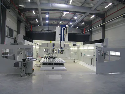 CMS CONCEPT 5-Axis CNC Routers | TechMach (7)
