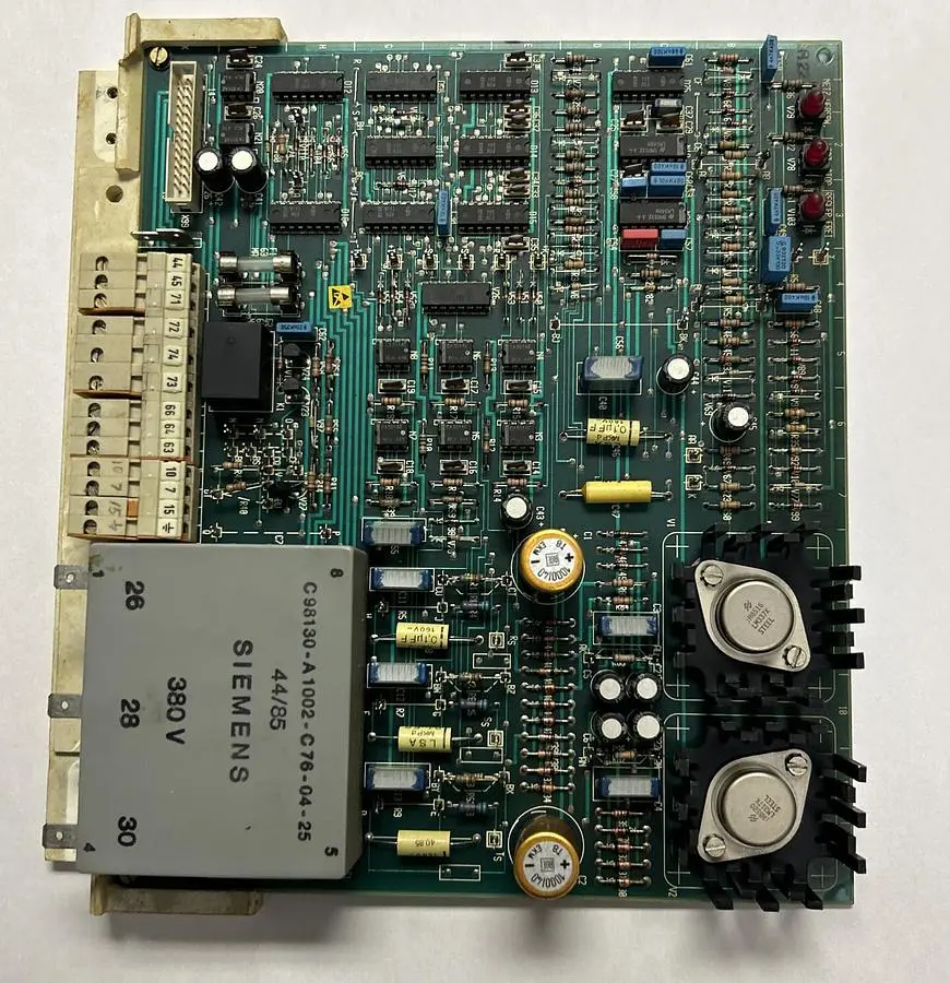 USED SIEMENS C98043-A1045-L3