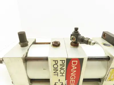 Used YATES _UNKNOWN_ Pneumatic Cylinders | Arrow Industrial #633768