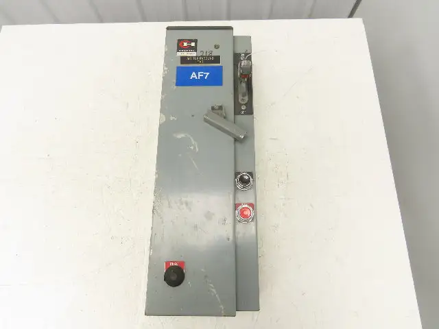 Cutler Hammer A30CDA0 Combination Motor Starter 10Hp 480V 3Ph Size 1 Fused