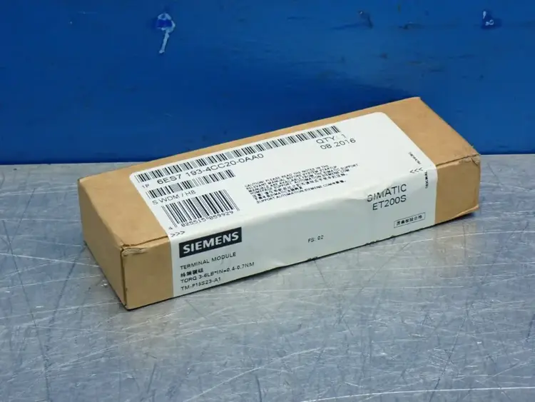 Used SIEMENS 6ES71934CC200AA0 Terminal Blocks Ohio US | HGR 24 #775459