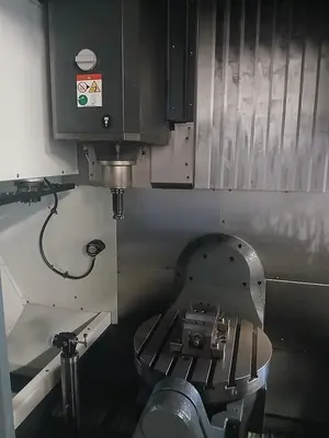 Used 2022 HAAS UMC 750 Universal Machining Centers CZ | Amaron s.r.o. #1147050