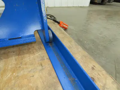 Used VESTIL _UNKNOWN_ Misc Lifts Indiana US | Arrow Industrial #1408595
