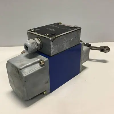 USED REXROTH 54WMRC10X7032YAW