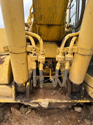 Used 2002 KOMATSU PC200LC-6LE Excavators Kentucky US | Proxy Equipment #1377847