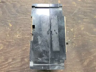 USED SQUARE D FAL36020