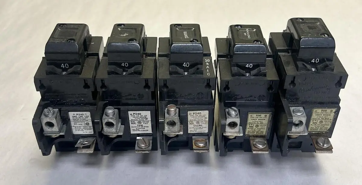 Used PUSHMATIC P240 Circuit Breakers | Surplus Asset Holdings #1189159